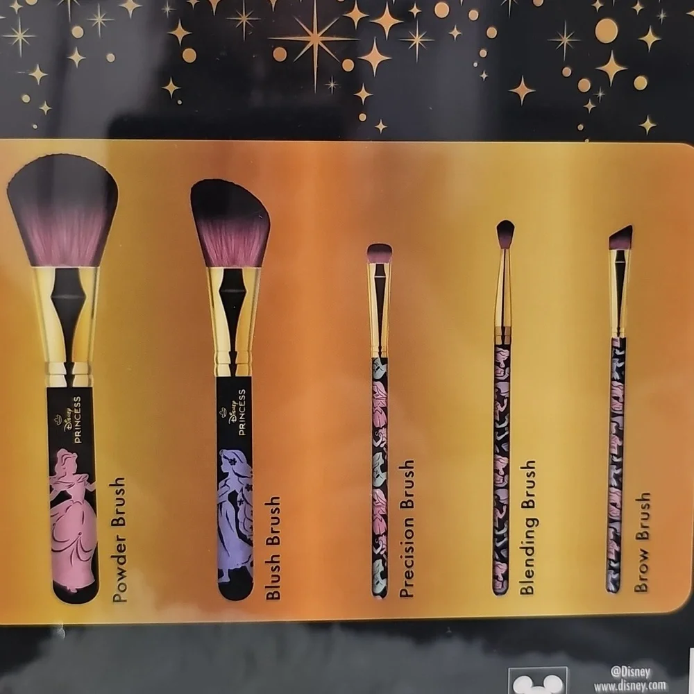 Disney Princess Beauty Set with Brushes and Sponges - Picture 3 of 4